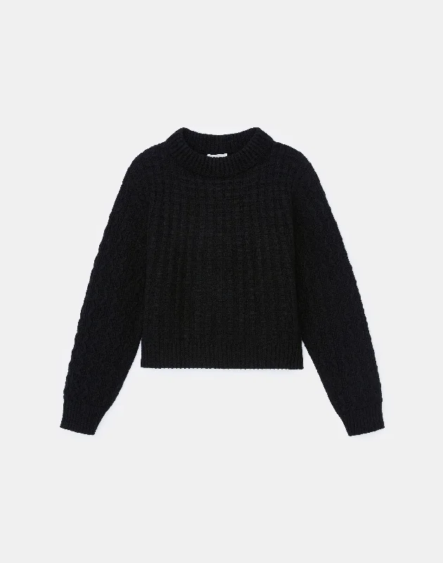 Medium / black