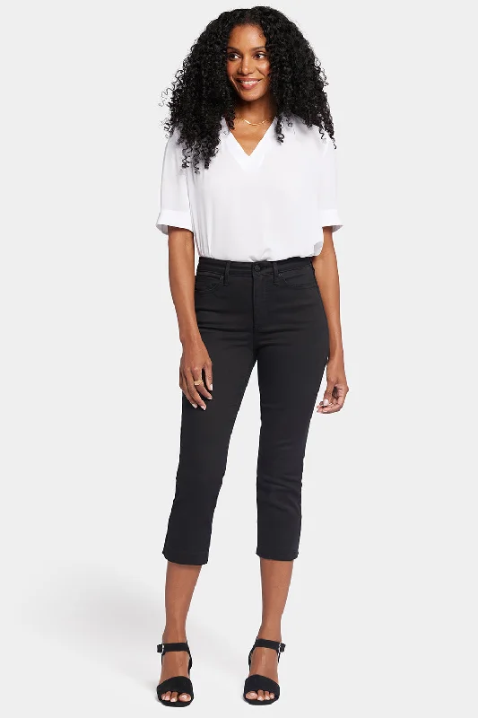 Chloe Capri Jeans - Black