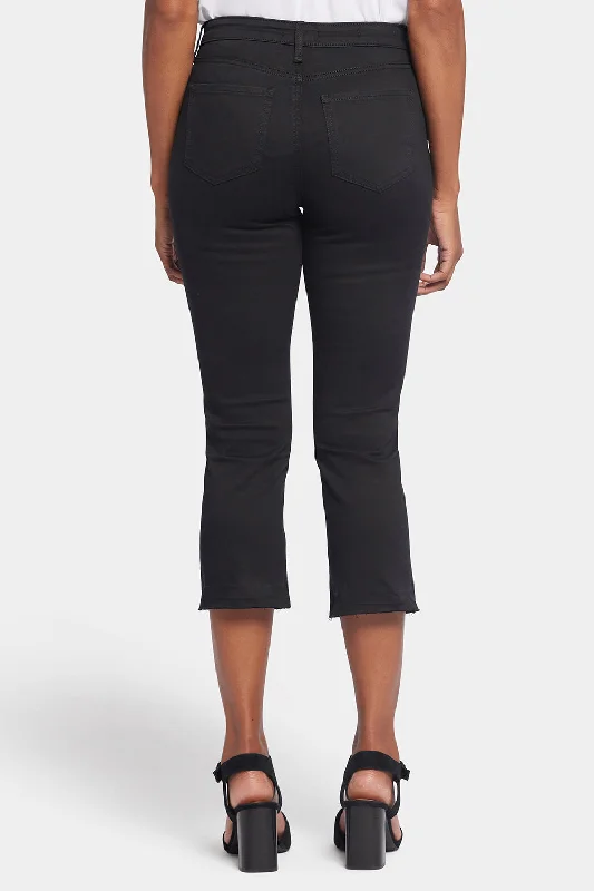 Chloe Capri Jeans - Black