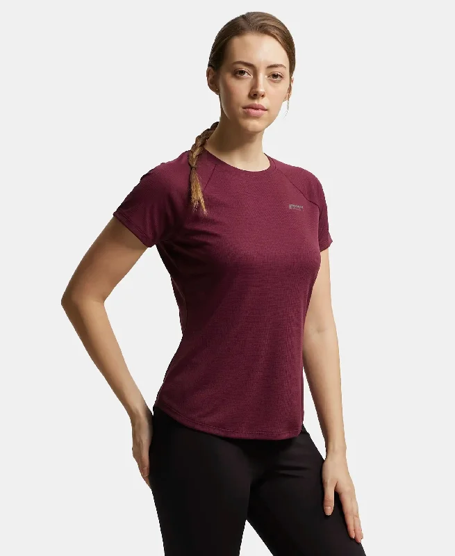 Microfiber Fabric Relaxed Fit Half Sleeve Breathable Mesh T-Shirt - Grape Wine